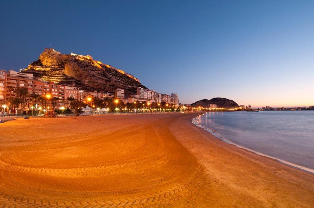 Your Nice Home In Alicante In The Historic Center! Extérieur photo